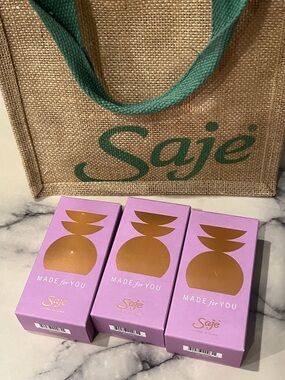 Saje Spa Gift Set w 3 bestseller Diffuser Blend Oil Bottles New in gift box GWP